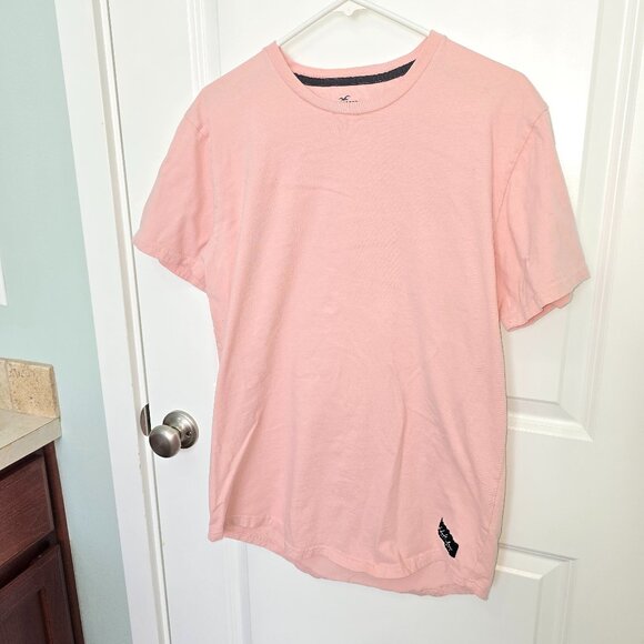 Hollister Men's Tee - Picture 1 of 5